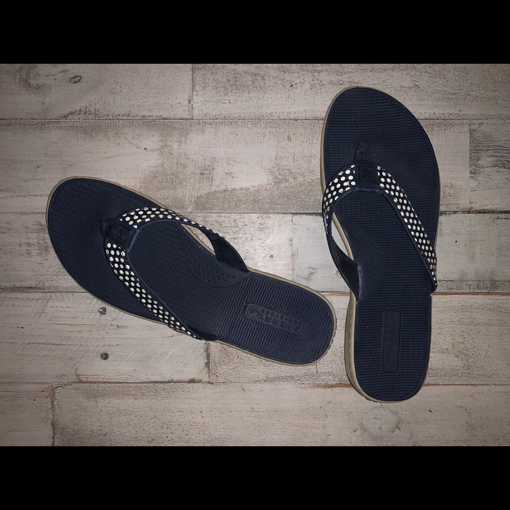 Women’s Sperry flip flops